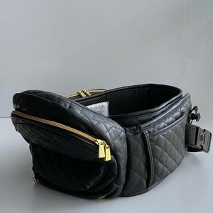 Tushbaby Carrier Black Quilted Vegan Leather with Gold Hardware OS